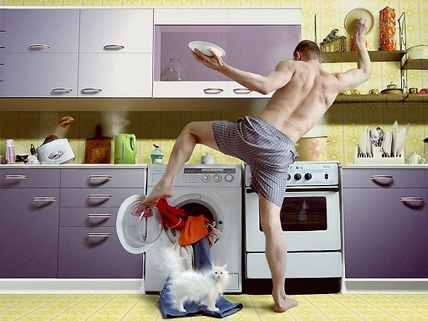 муж не моет посуду
